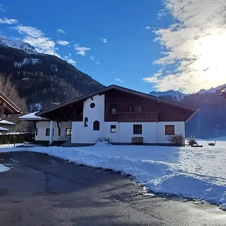 Bed & Breakfast Novy Bach (Tyrol)